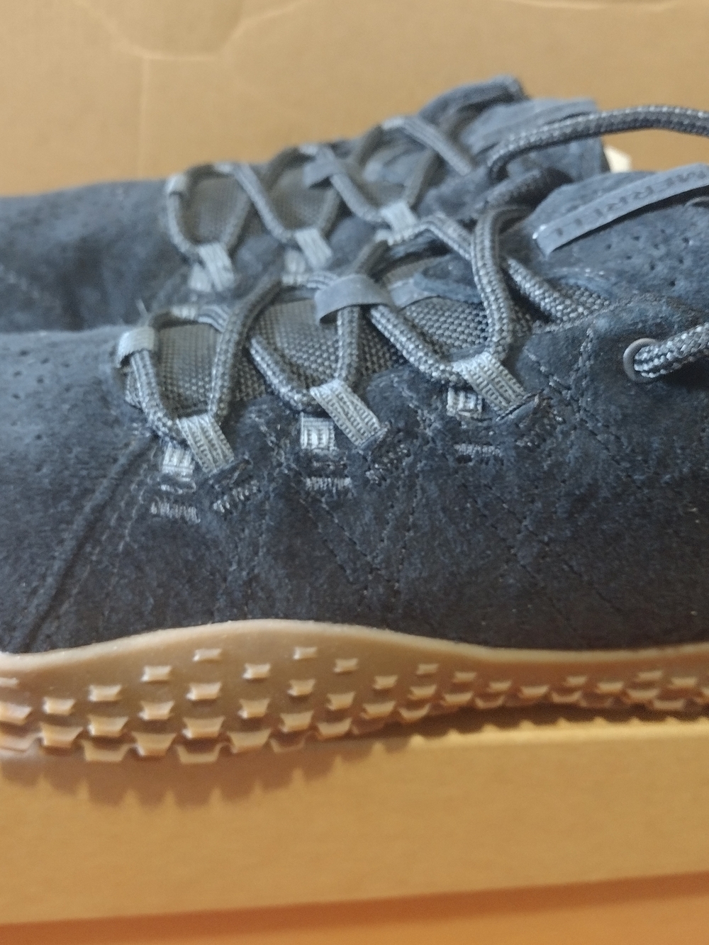 Mens Casual Lace-Up Sneakers